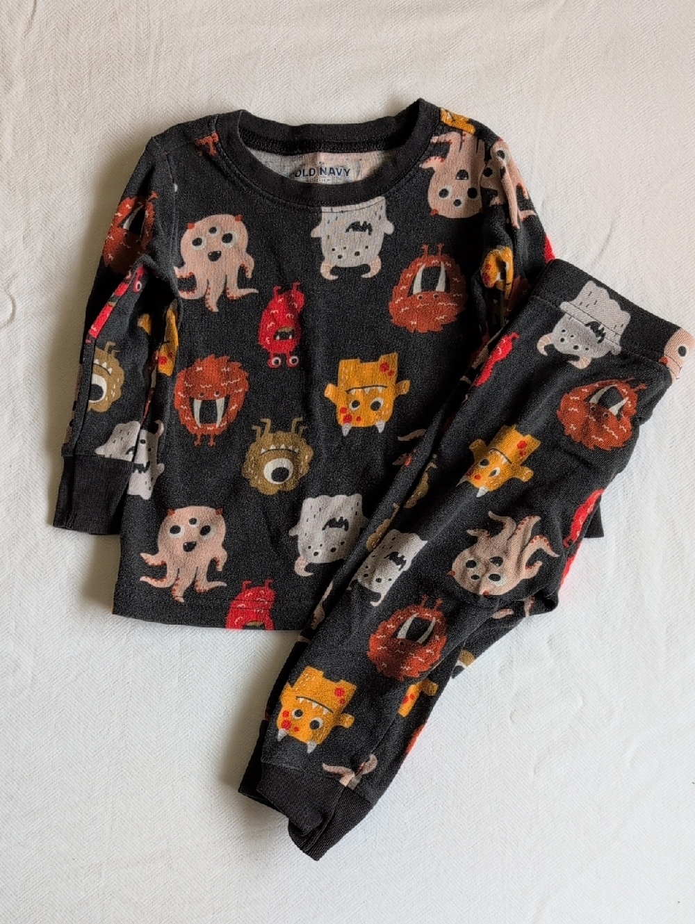 old navy halloween monster cotton long sleeve & pants pajama set 12-18 months